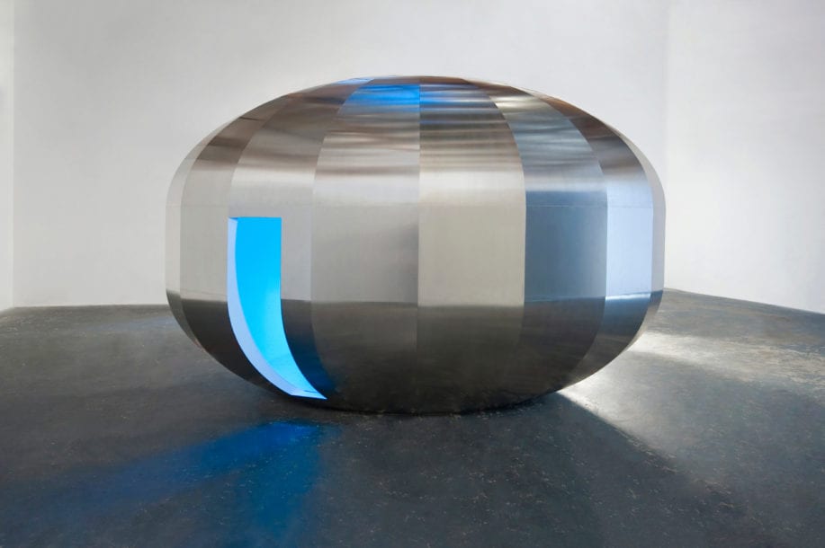 Johannes Girardoni's sculpture Metaspace V3, 2013-18