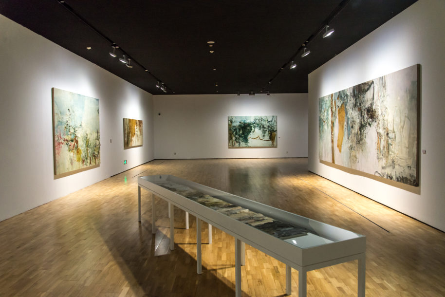 Installation view of Tu Hongtao at the Long Museum in West Bund
