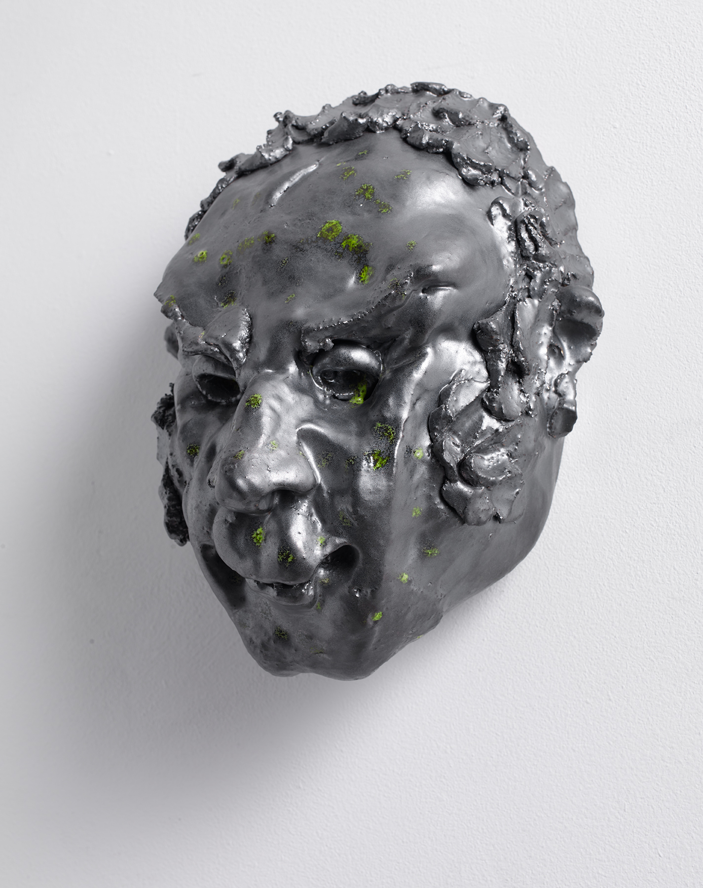 Thomas Schutte's ceramic sculpture Basler Mask (No. 11)